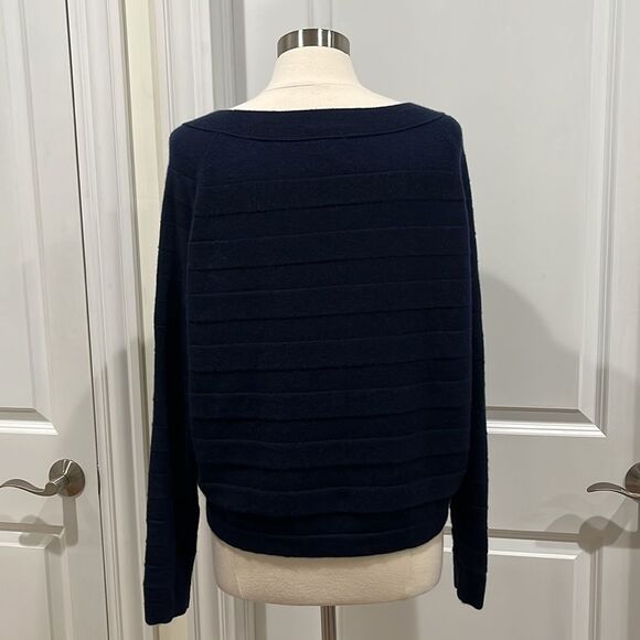 J CASHMERE 100% Pure Cashmere Horizontal Rib Boatneck Raglan Sweater Size Large - Picture 9 of 16